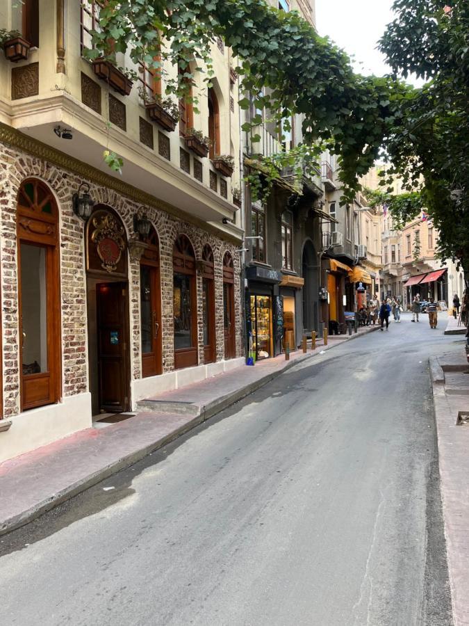 이스탄불 Centrally Located, 2+1 House In Taksim, Cihangir 아파트 외부 사진
