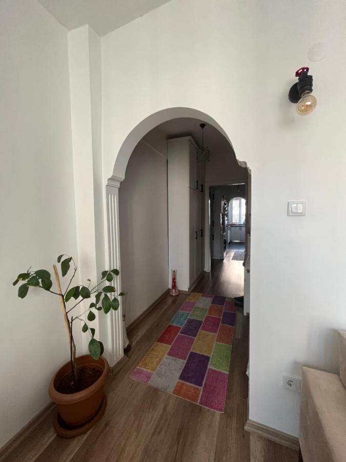 이스탄불 Centrally Located, 2+1 House In Taksim, Cihangir 아파트 외부 사진