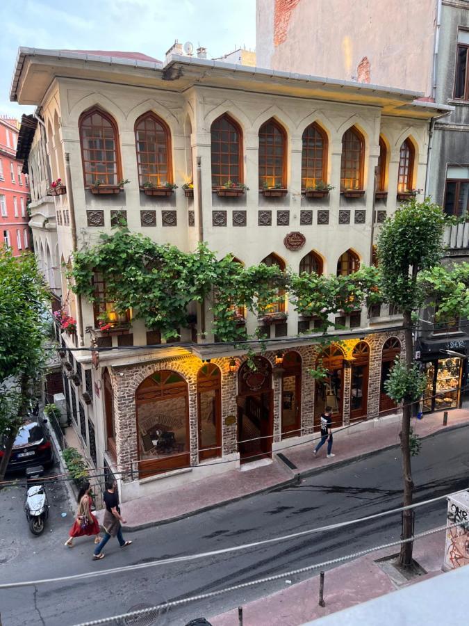 이스탄불 Centrally Located, 2+1 House In Taksim, Cihangir 아파트 외부 사진