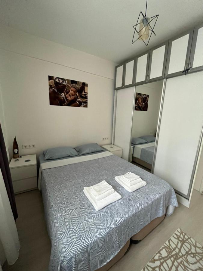 이스탄불 Centrally Located, 2+1 House In Taksim, Cihangir 아파트 외부 사진