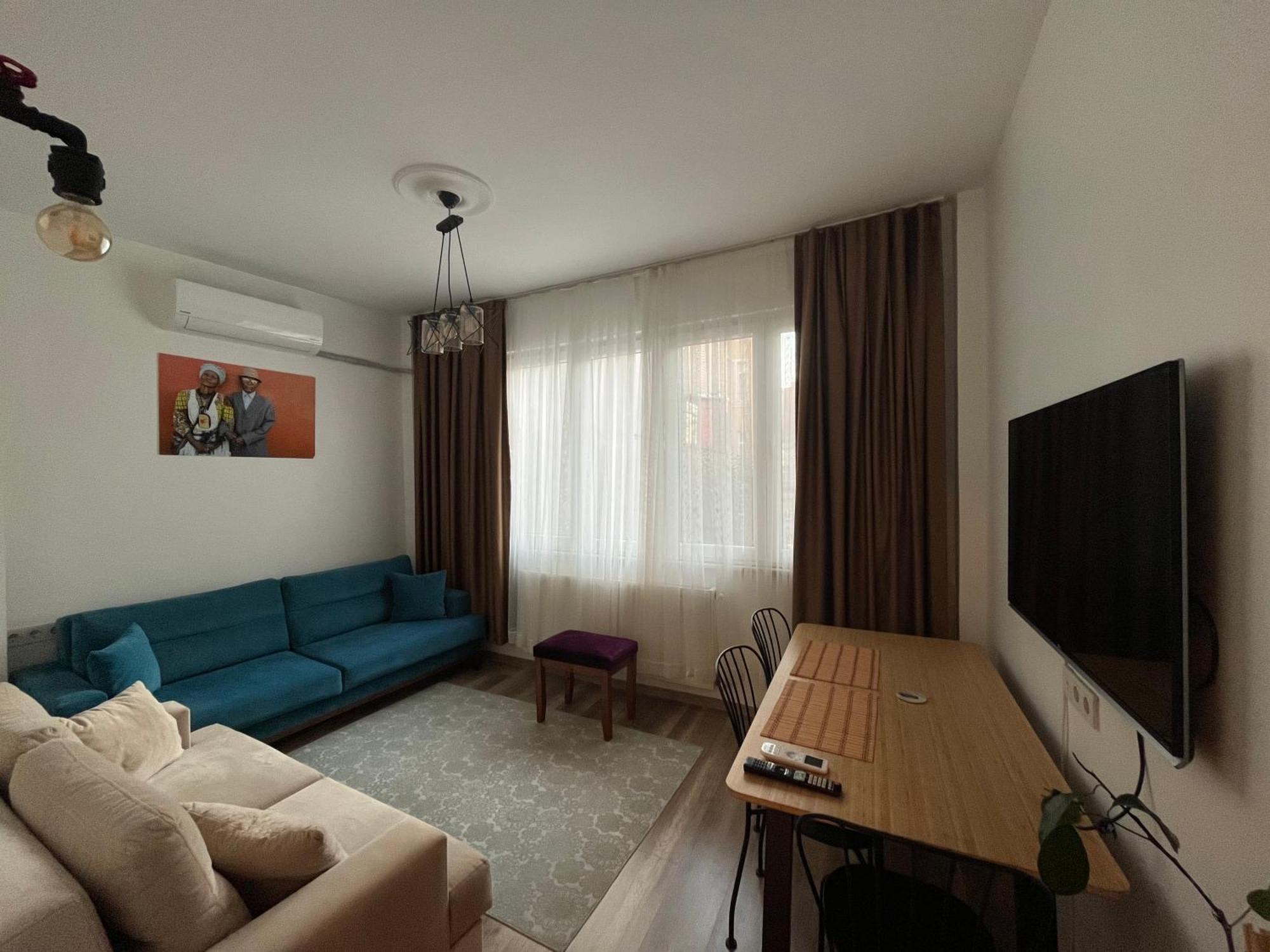 이스탄불 Centrally Located, 2+1 House In Taksim, Cihangir 아파트 외부 사진